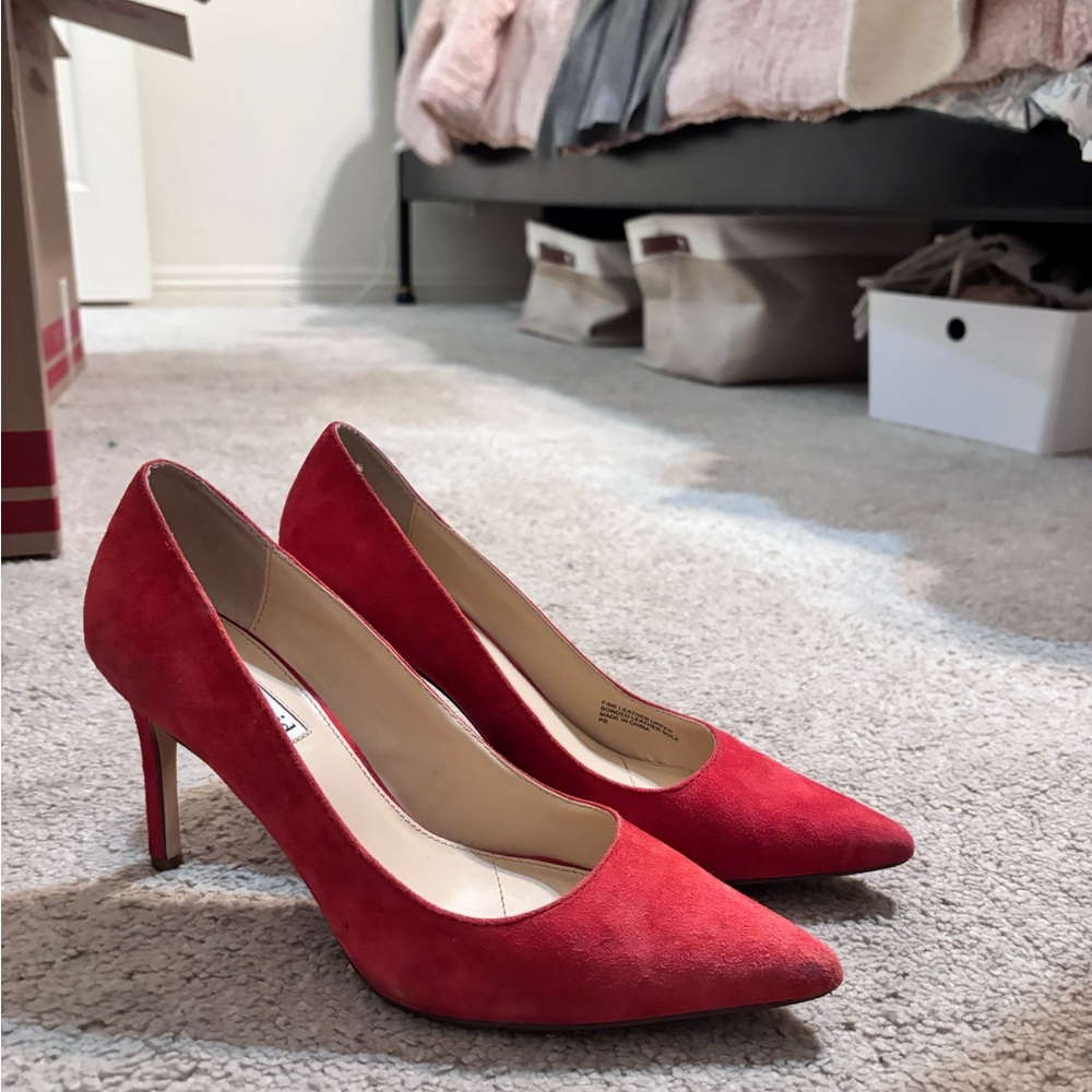 Charles David - Elegant Red Women's Pumps